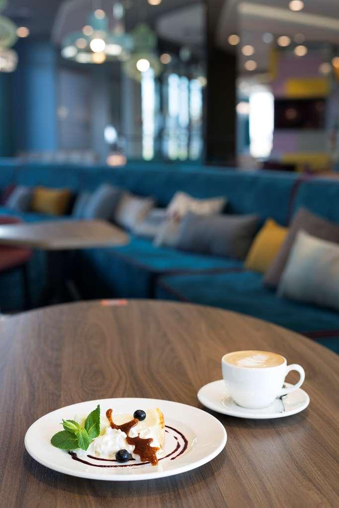 Hotel Hampton By Hilton Krakow Airport Balice Restaurant foto